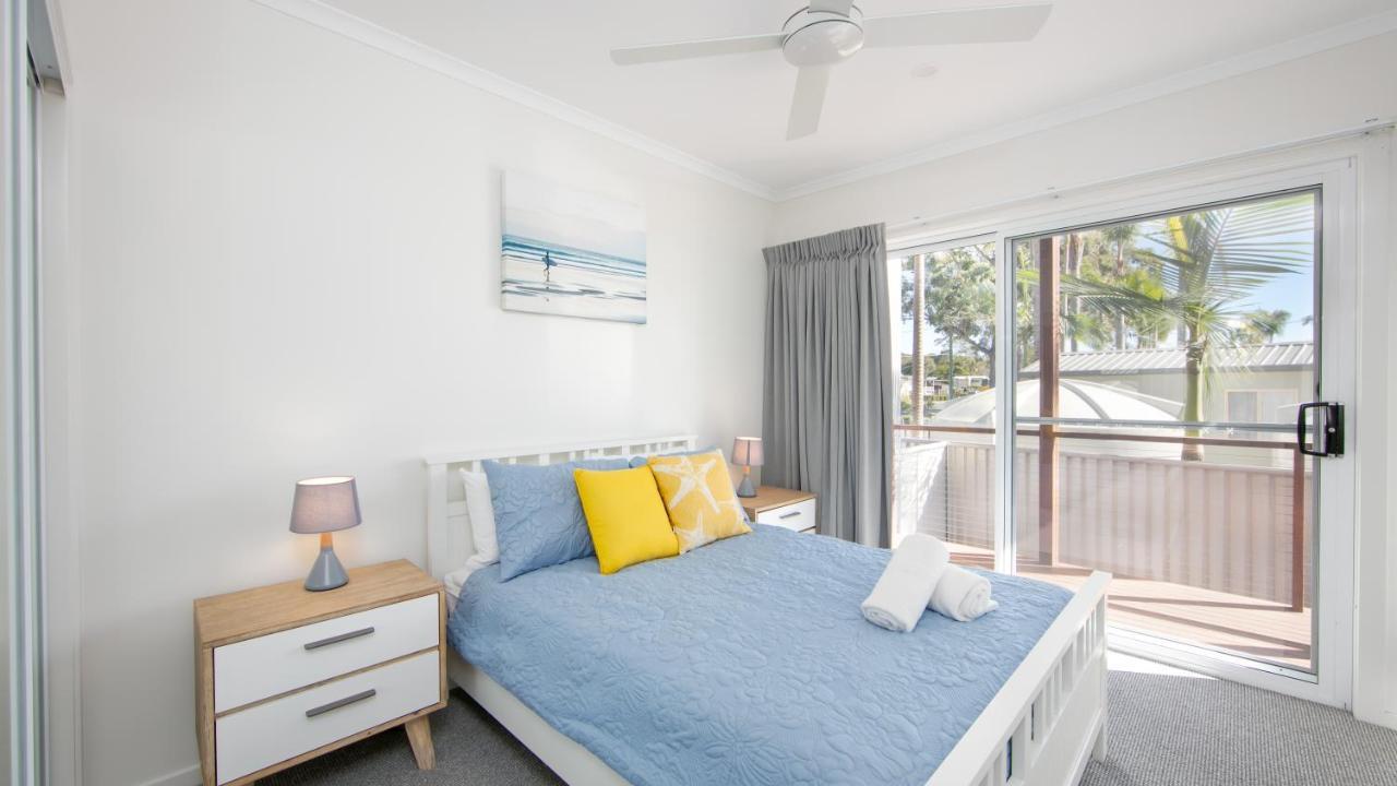 Moby Dick Waterfront Resort Motel Yamba Exterior foto